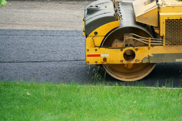 Best Driveway Paving Contractor  in East Providence, RI